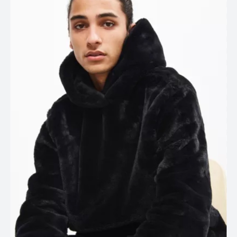 Faux Fur Hoodie Urban Outfitters Pullover Black Medium Soft Urban Luxury Street